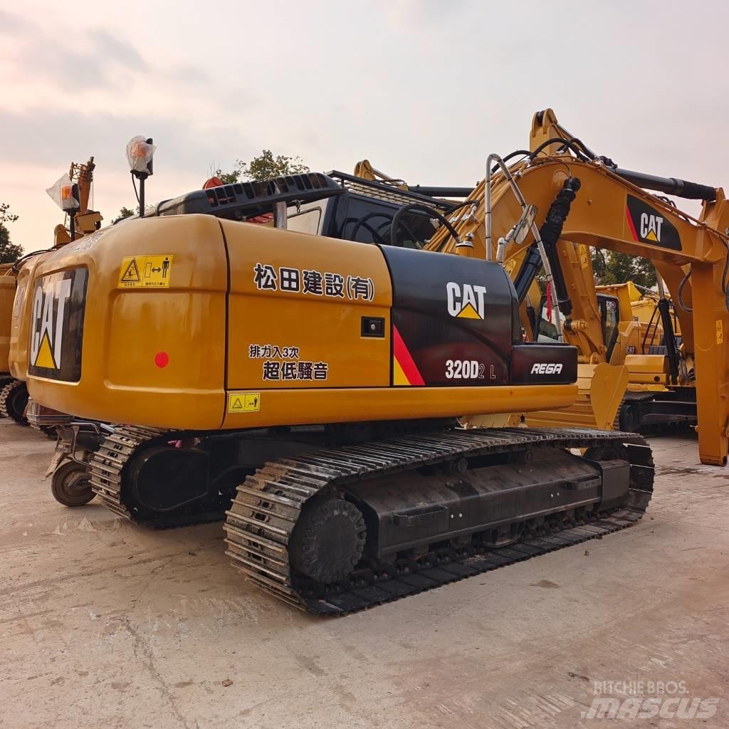 CAT 320 D Paletli ekskavatörler