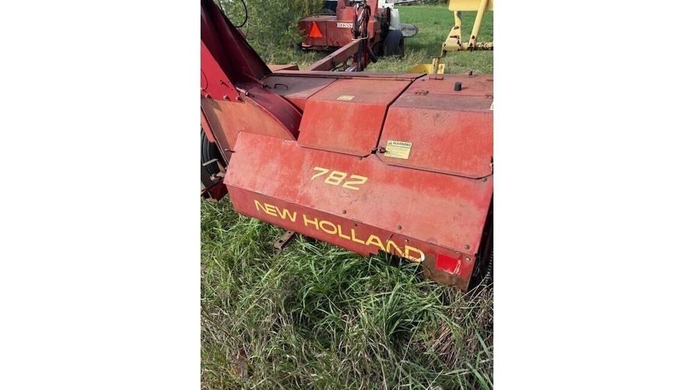 New Holland 782 Silaj makinasi