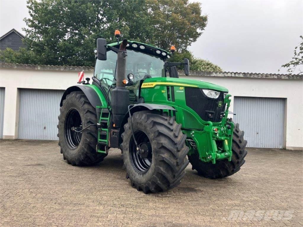 John Deere 6R 250 Traktörler