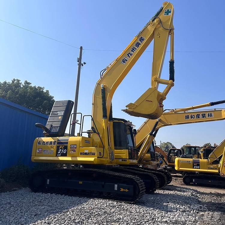 Komatsu PC210LC-8 Paletli ekskavatörler