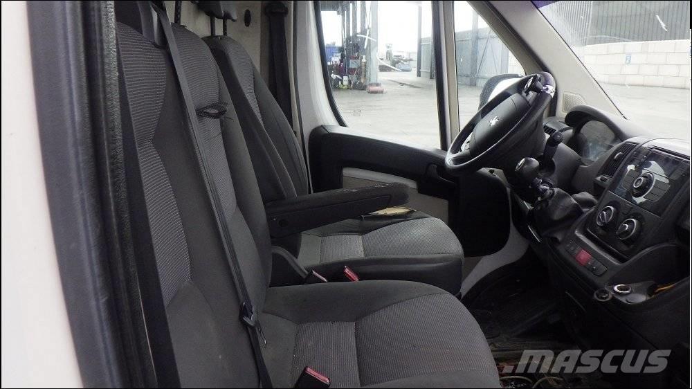Peugeot Boxer 3 Kapali kasa kamyonetler
