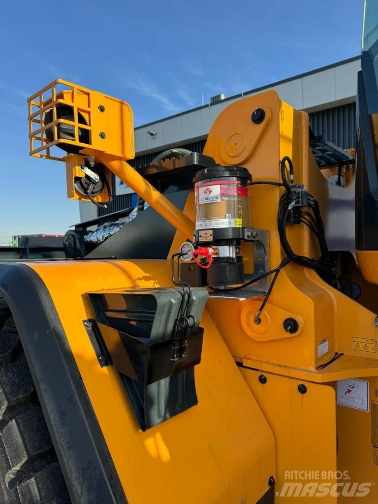 Hyundai HL960A HD Tekerlekli yükleyiciler