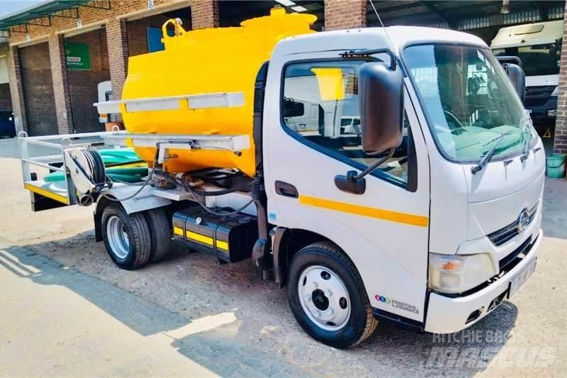 Hino 300 614 Diger kamyonlar