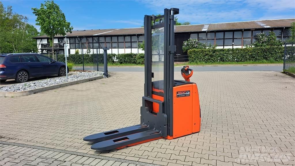 Linde L20 Yaya kumandali istif makinasi