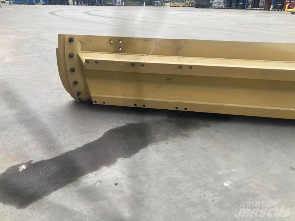 CAT 160M2 Moldboard Kovalar