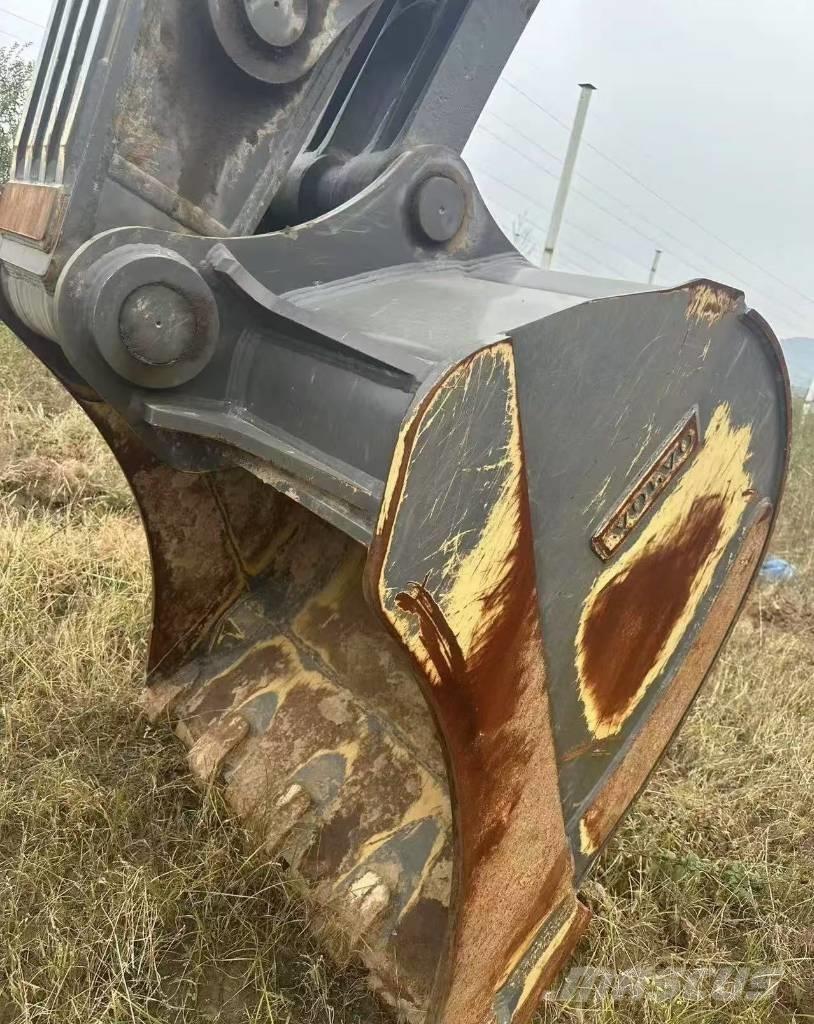 Volvo EC 380 Paletli ekskavatörler