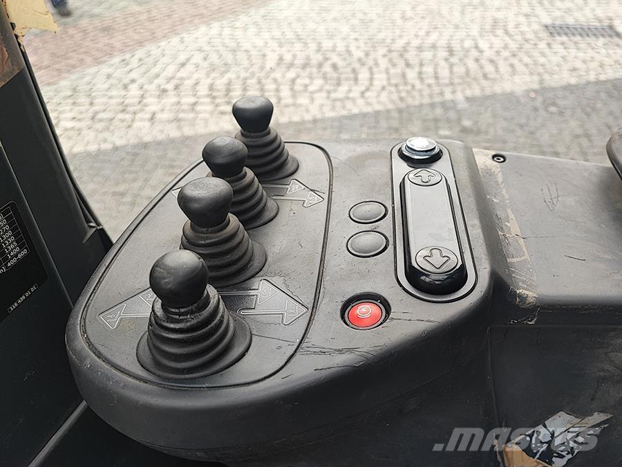 Linde R14X-03 Reach truck - depo içi istif araçları