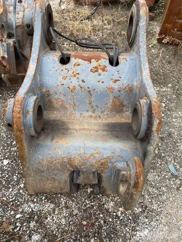 Volvo EC 460 Quick connectors