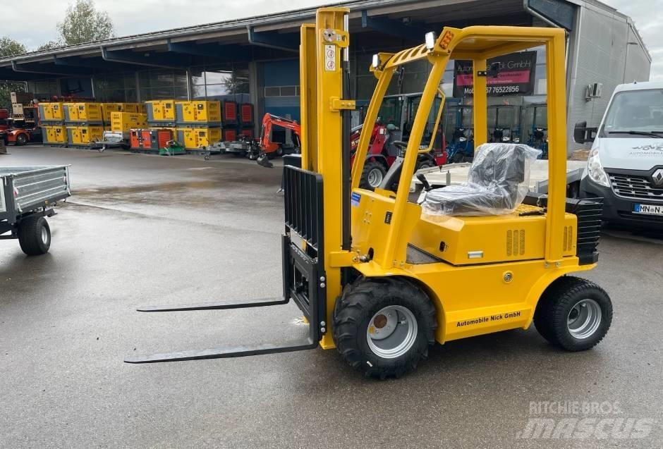  Geländestapler CD10 Dizel forkliftler