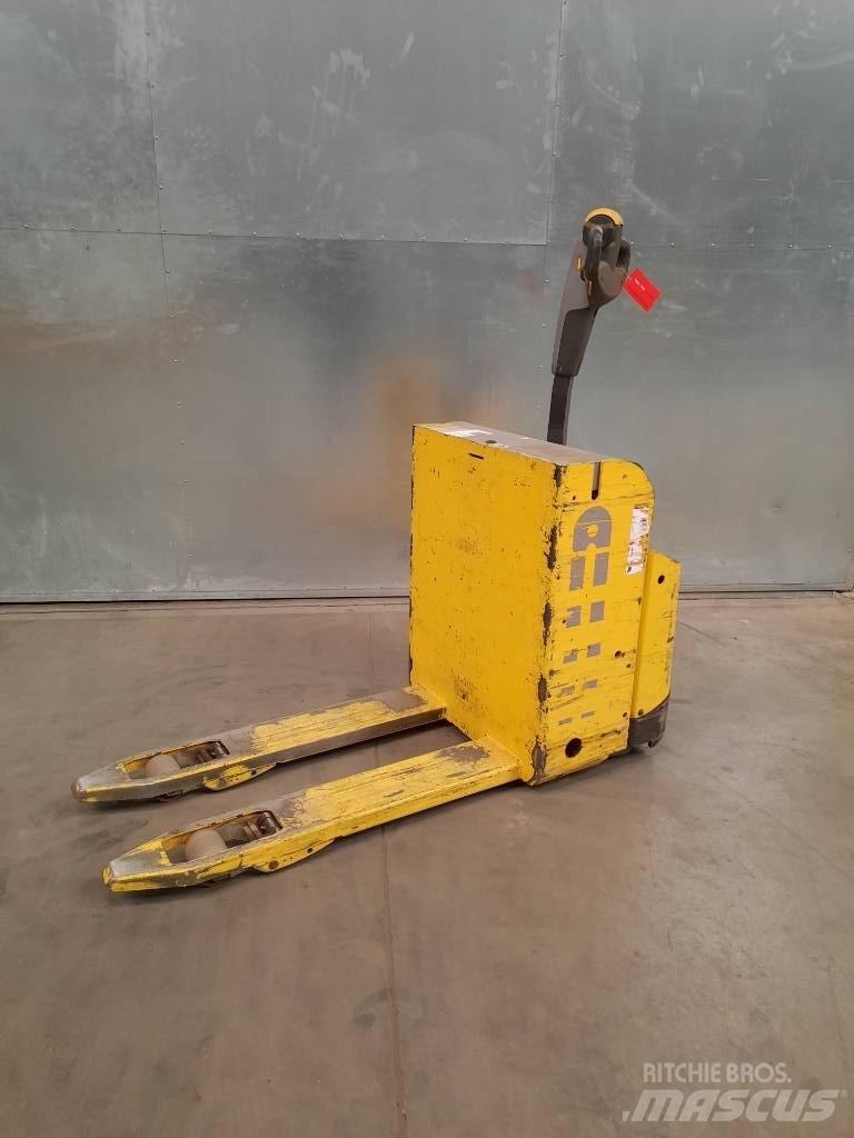 UniCarriers PLL180 Düsük seviye kaldirici