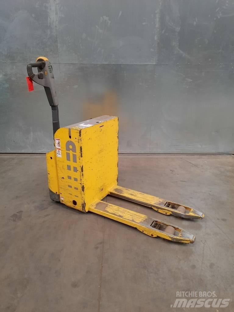 UniCarriers PLL180 Düsük seviye kaldirici