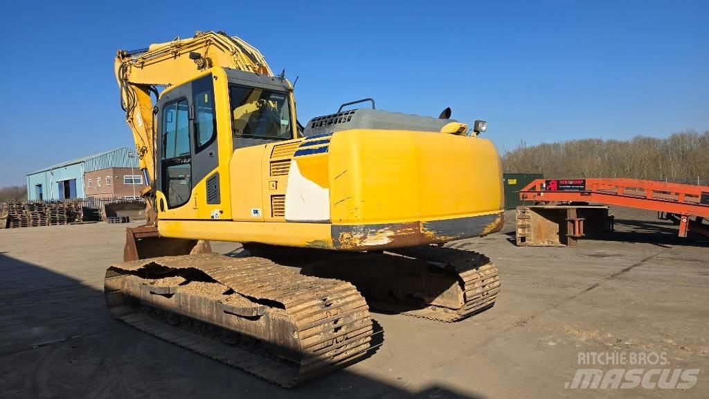 Komatsu PC 210 LC-8K Paletli ekskavatörler