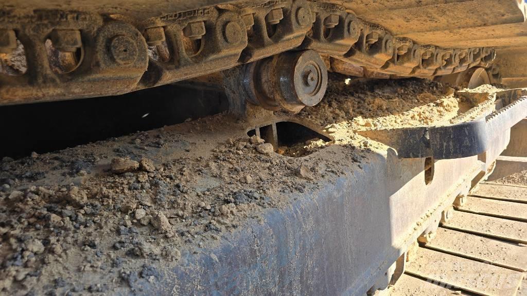 Komatsu PC 210 LC-8K Paletli ekskavatörler