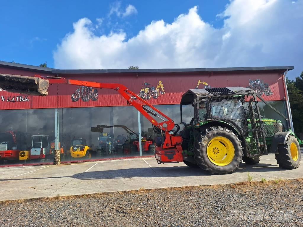 John Deere 6115 R Traktörler