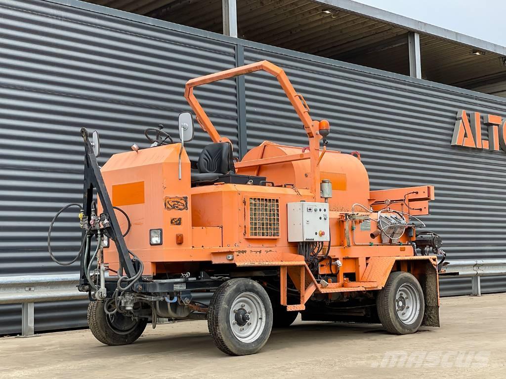  Grün BSM 1200-4R Bitüm pülverizatörleri