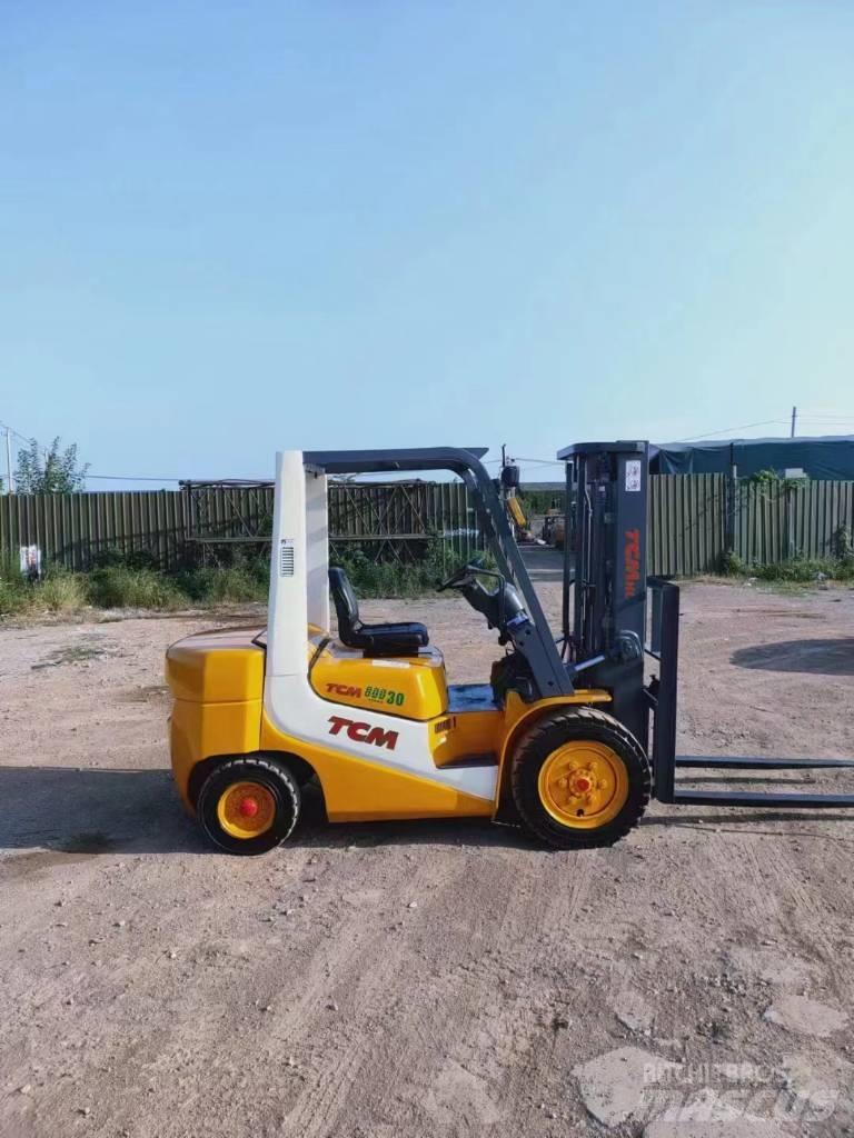TCM FD30 Dizel forkliftler
