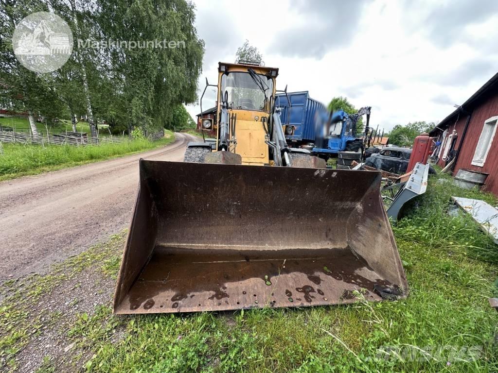 Volvo BM 4300 Tekerlekli yükleyiciler