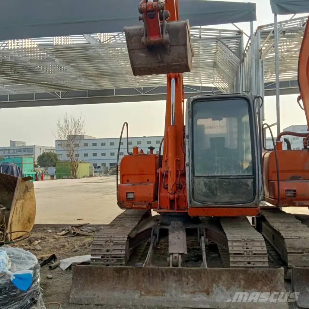 Hitachi EX60-5 Mini ekskavatörler, 7 tona dek