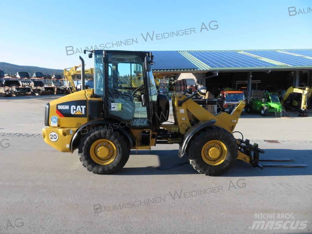 CAT 906M Tekerlekli yükleyiciler