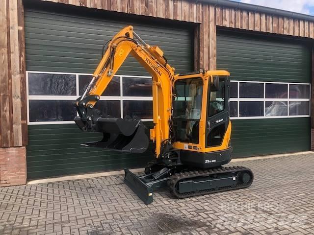 Hyundai R25Z-9AK Mini ekskavatörler, 7 tona dek