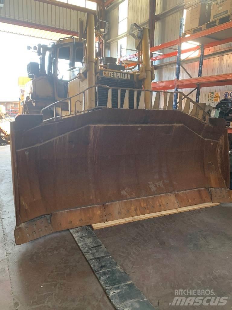 CAT D 8 R II Paletli dozerler