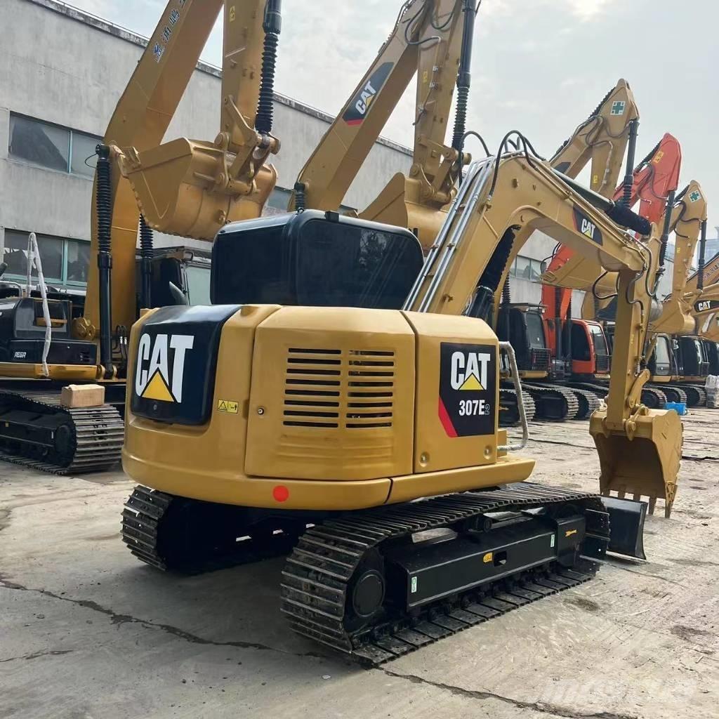 CAT 307E2 Paletli ekskavatörler
