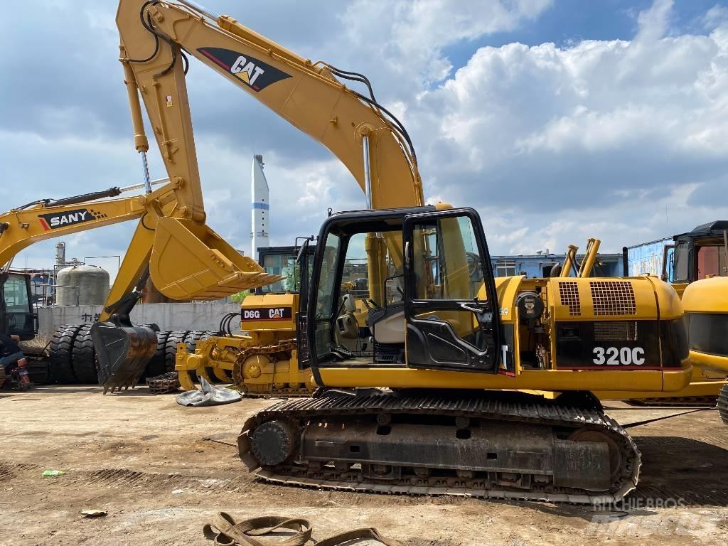 CAT 320 C Paletli ekskavatörler