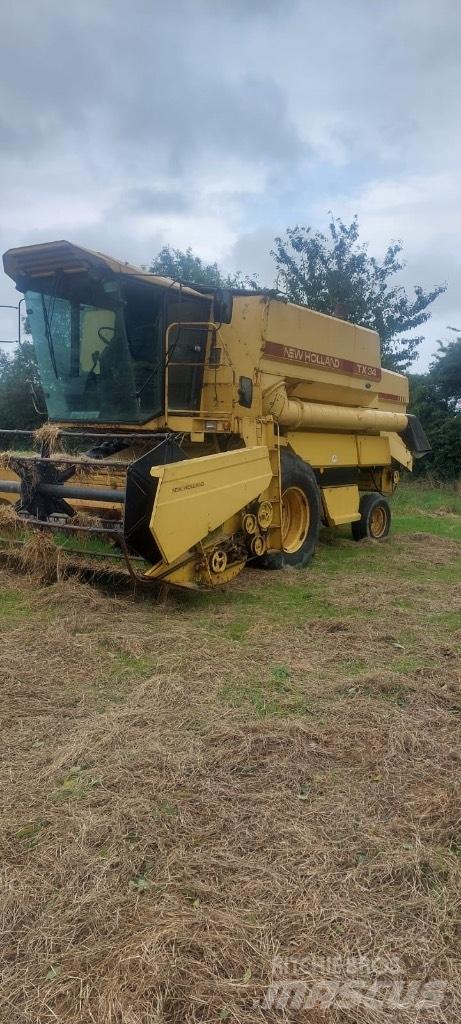 New Holland TX 34 Biçerdöverler