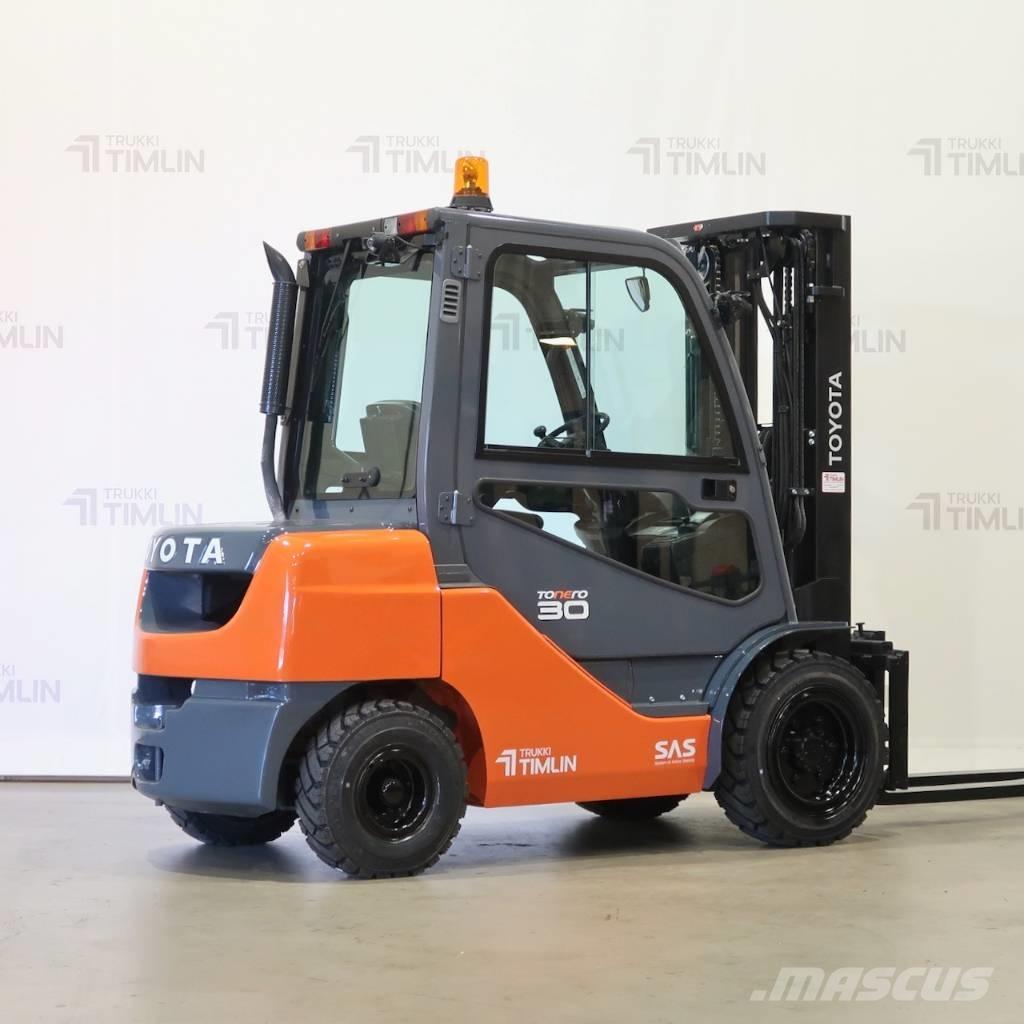 Toyota 02-8FDF30 Dizel forkliftler