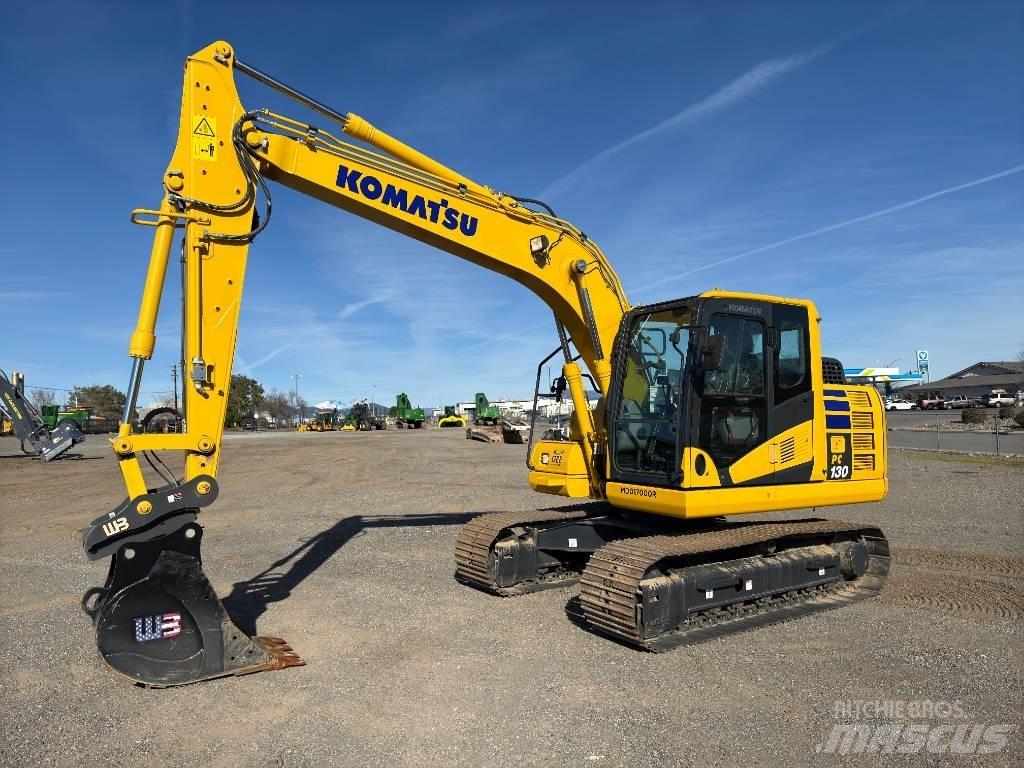 Komatsu PC130-11 Paletli ekskavatörler
