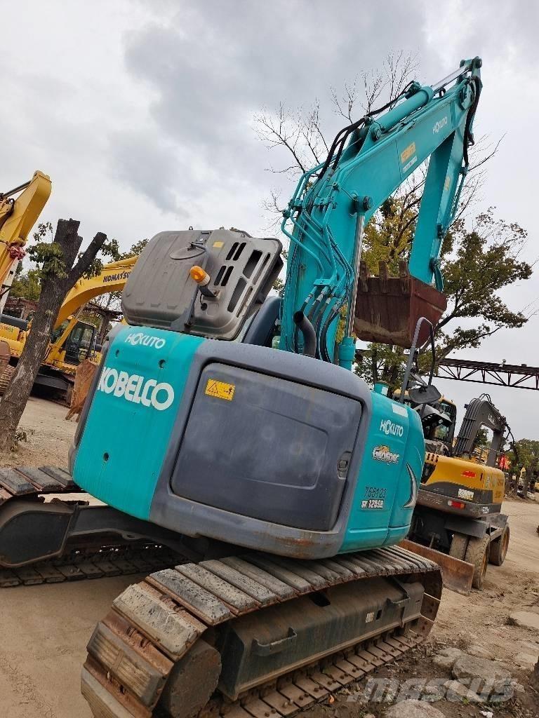 Kobelco SK 125 Paletli ekskavatörler