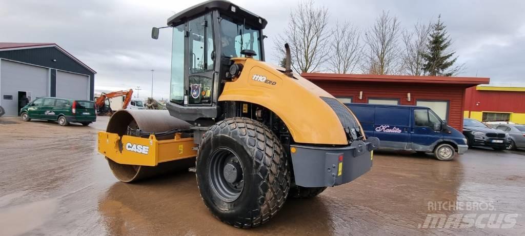 CASE 1110 EX-D Tek tamburlu silindirler