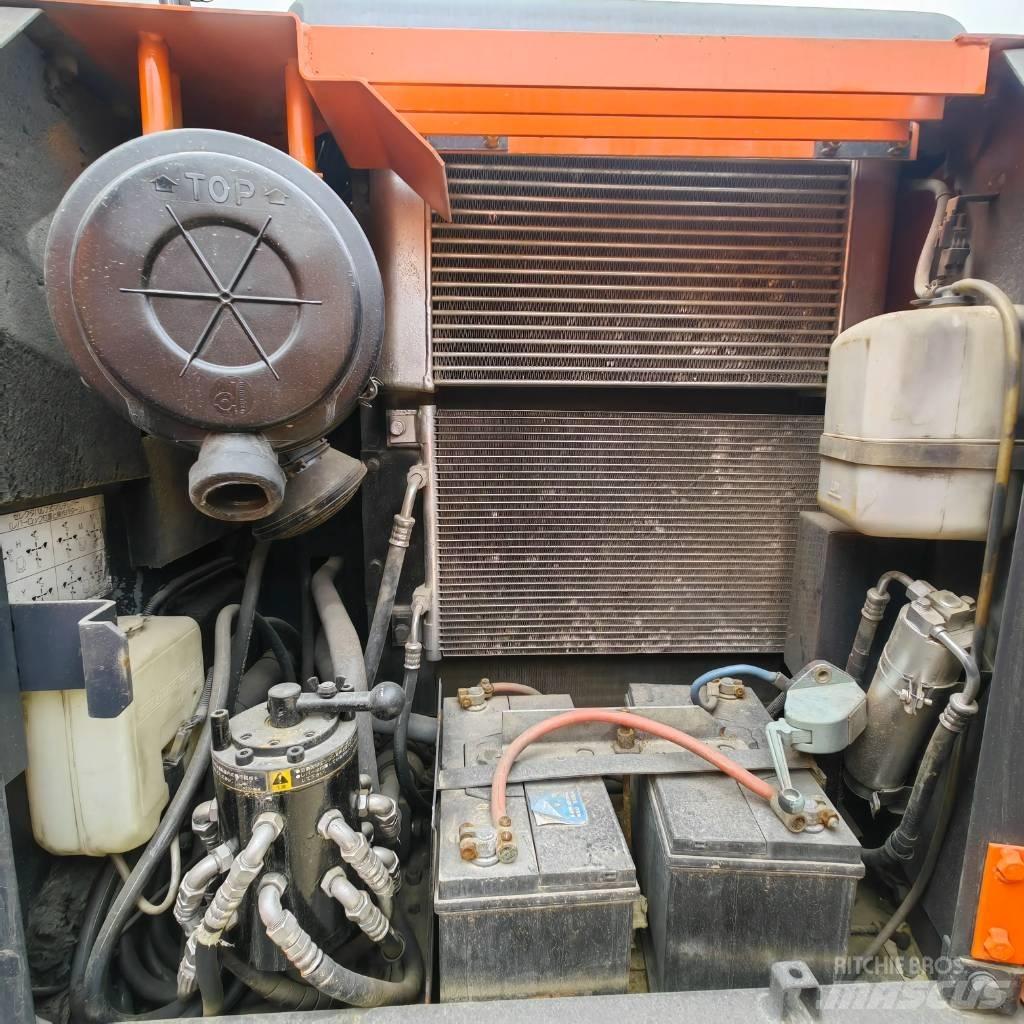 Hitachi ZX 120 Paletli ekskavatörler