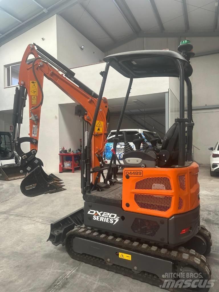Develon DX 20 Z-7 Mini ekskavatörler, 7 tona dek