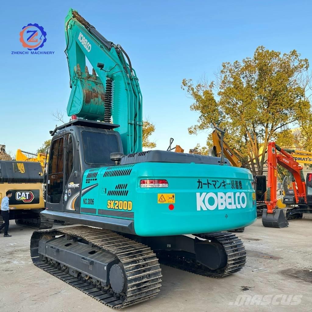 Kobelco SK 200 Paletli ekskavatörler
