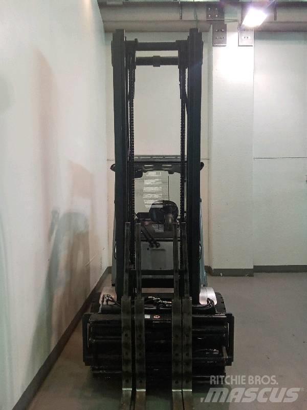 Still RX 60-40 Elektrikli forkliftler