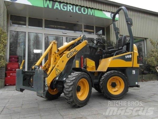 Gehl AL 140 Mini yükleyiciler