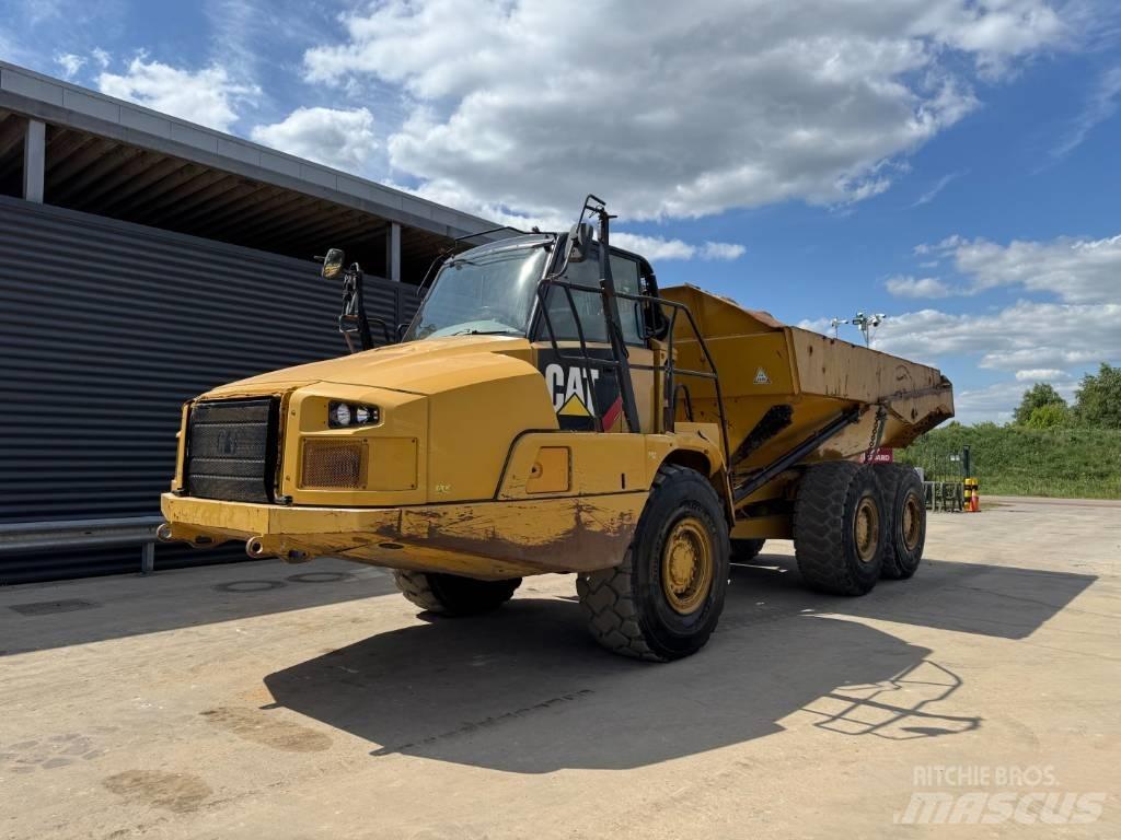 CAT 730C Belden kirma kaya kamyonu