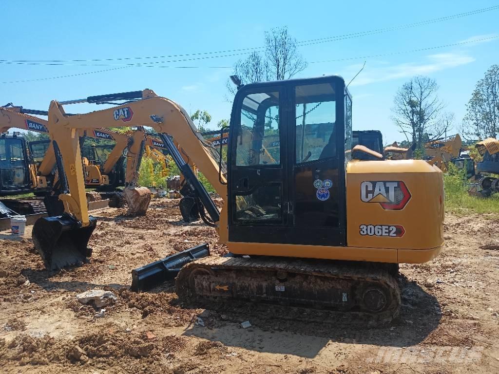 CAT 306 Paletli ekskavatörler