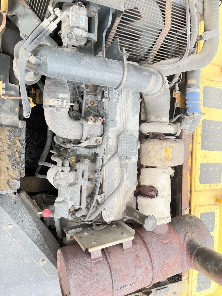 Komatsu PC 350 LC-8 Paletli ekskavatörler