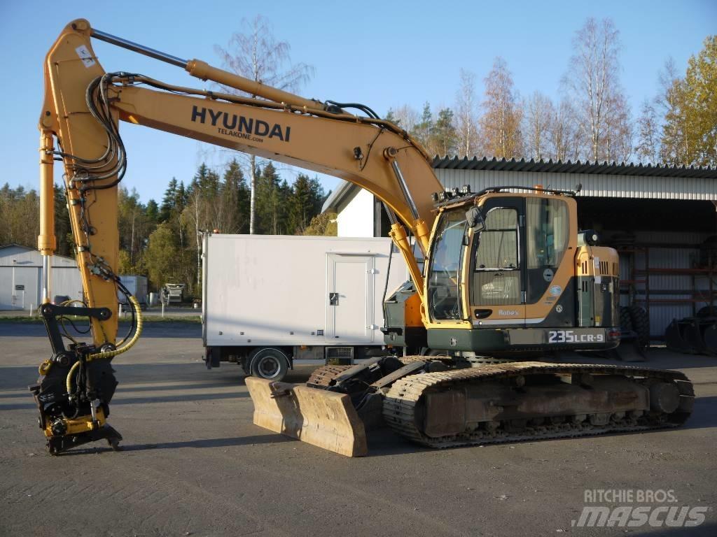 Hyundai R 235 LCRD-9 Paletli ekskavatörler
