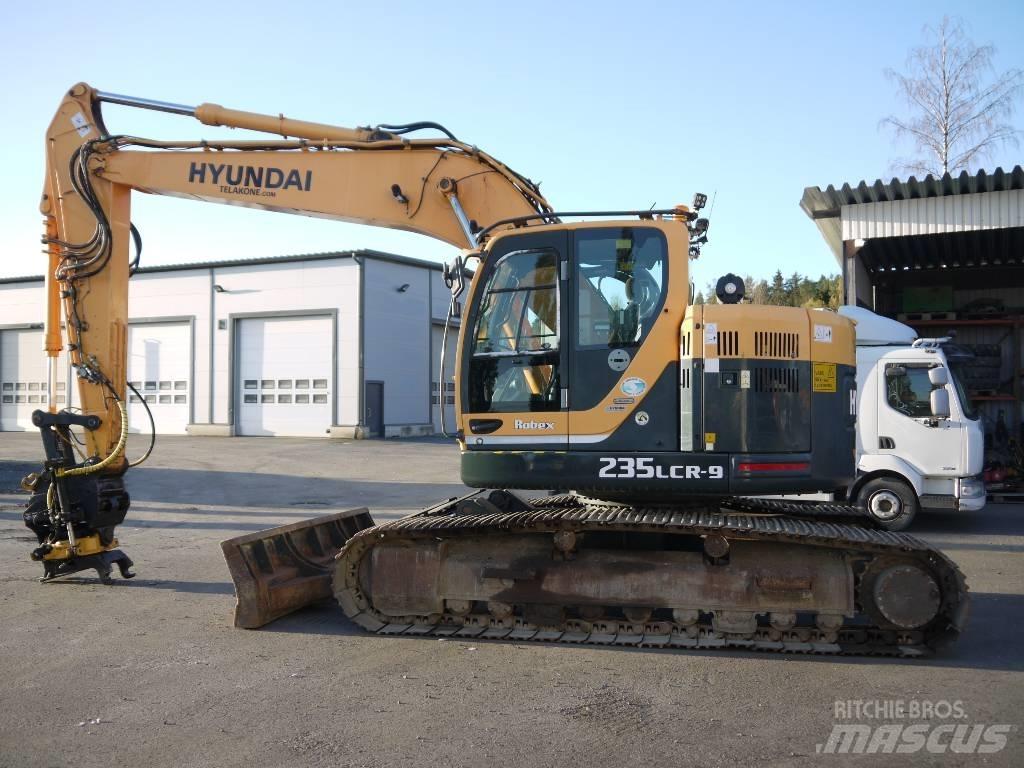 Hyundai R 235 LCRD-9 Paletli ekskavatörler