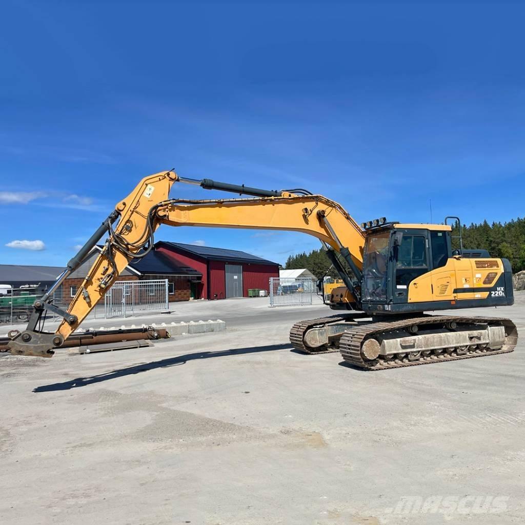 Hyundai HX220L Paletli ekskavatörler