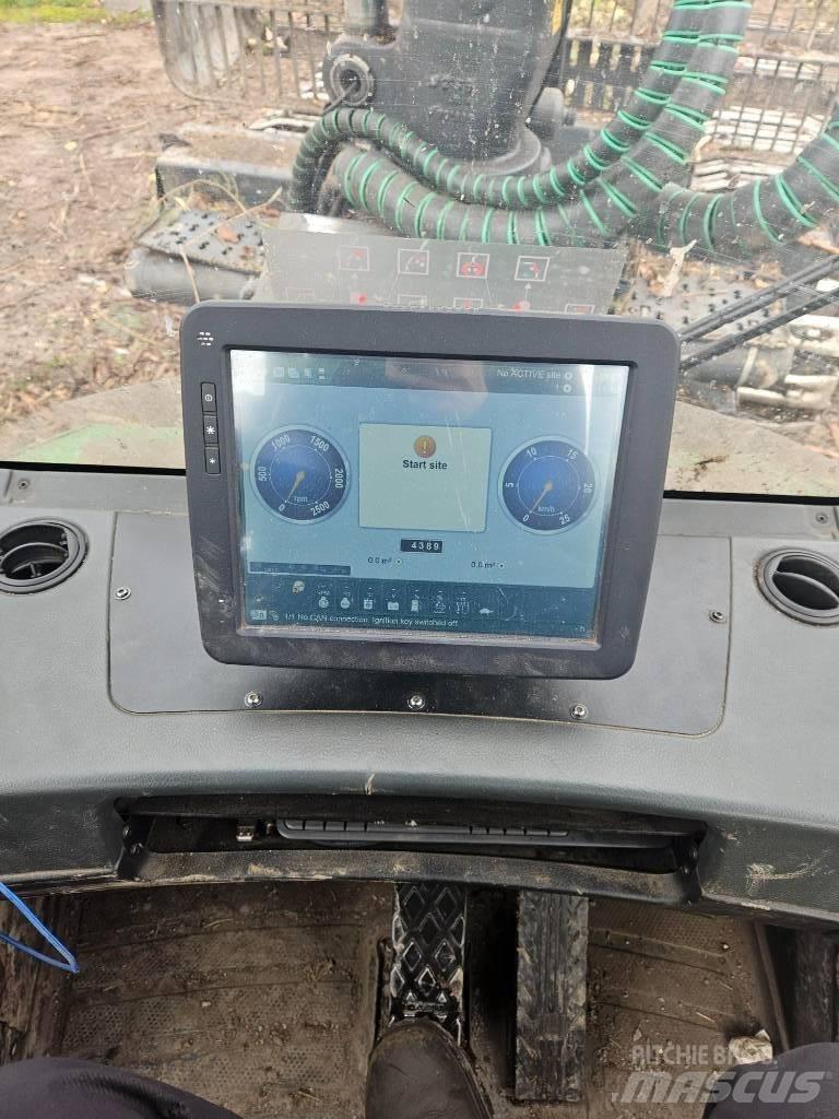 John Deere 1010 G Tomruk yükleyici traktörler