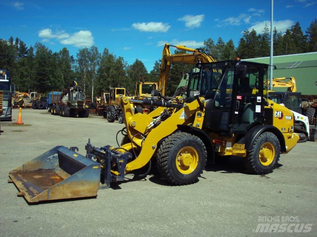 CAT 906 M Tekerlekli yükleyiciler
