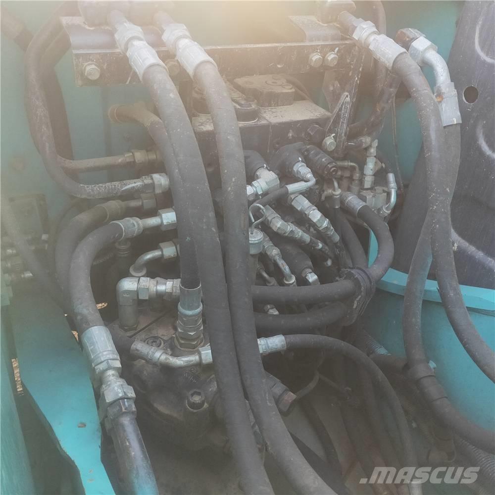 Kobelco SK130 Paletli ekskavatörler