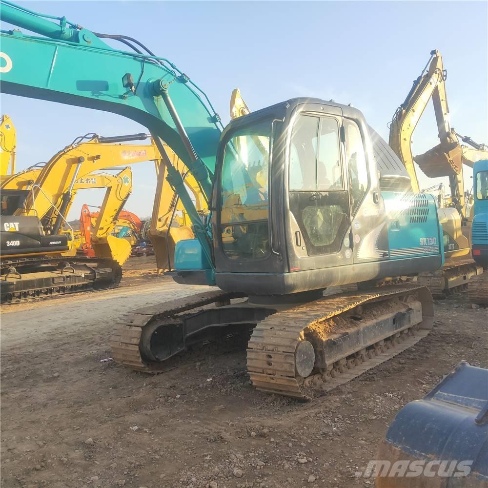 Kobelco SK130 Paletli ekskavatörler