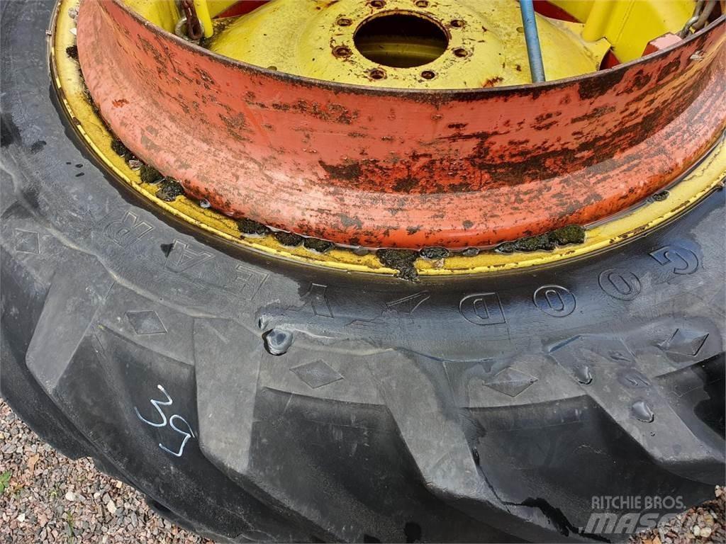 Goodyear 136-38 x2 Tekerlekler