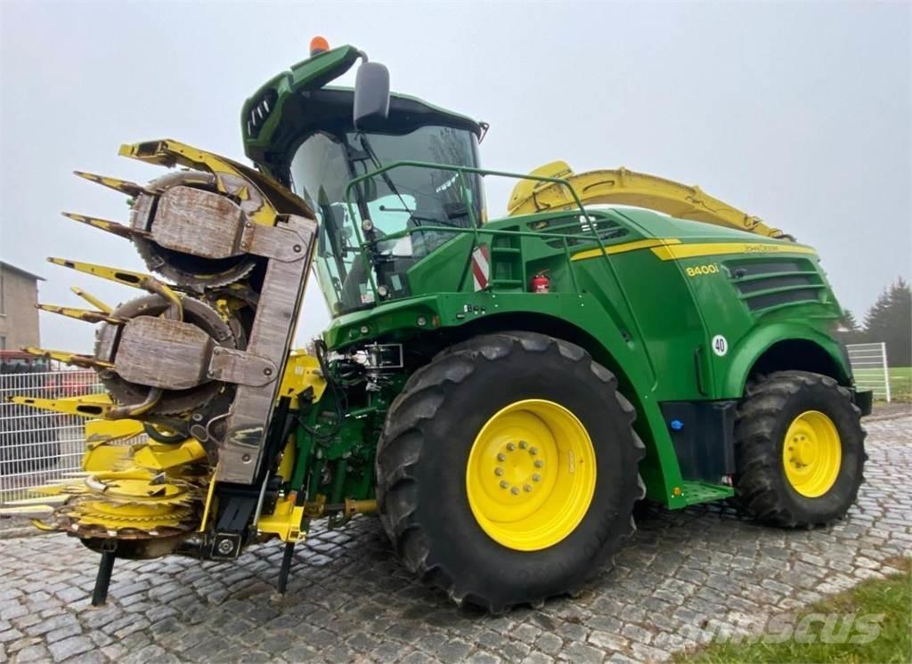 John Deere 8400i Kendi yürür silaj makinalari