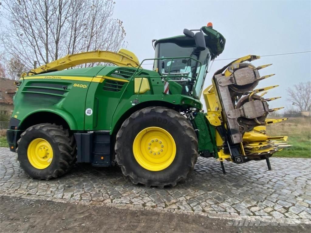 John Deere 8400i Kendi yürür silaj makinalari